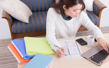 鹿児島在住主婦はチャットレディ勤務の場合、税金はどうなの？